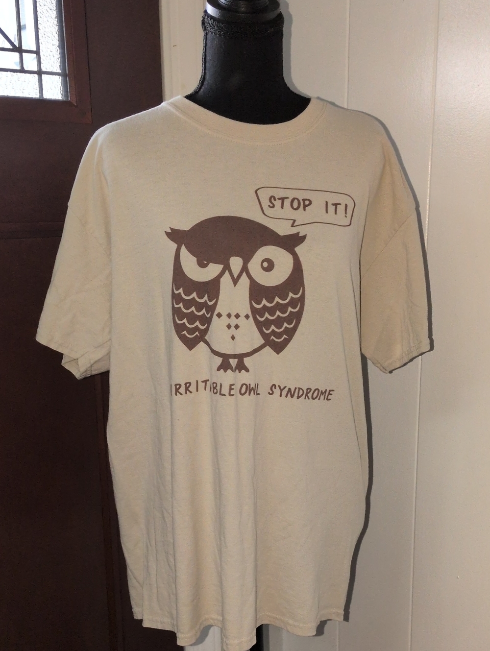 Men's Cream "Irritable Owl Syndrome" Tee NWOT